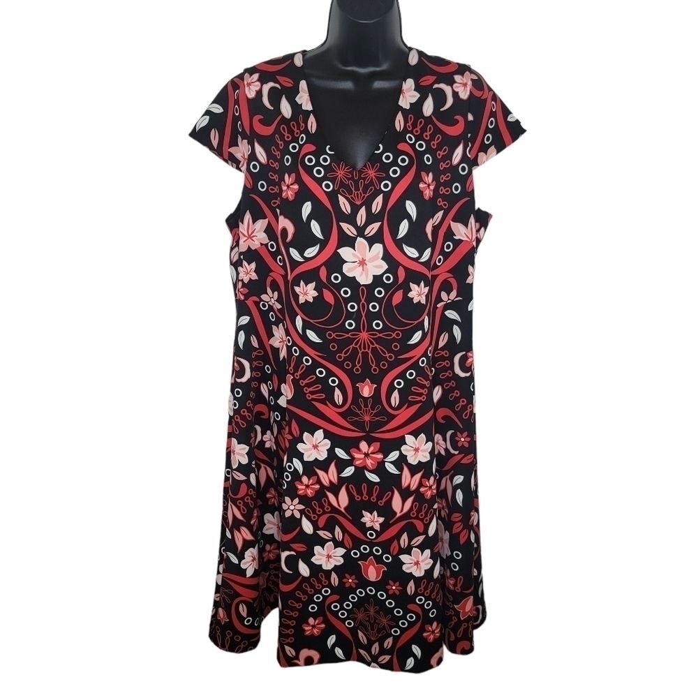 Alfani v-neck cap sleeve floral dress size 16w